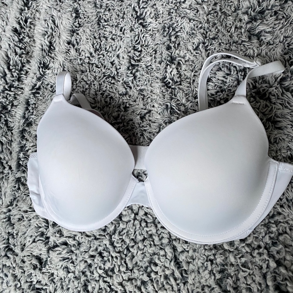 White V.S. bra